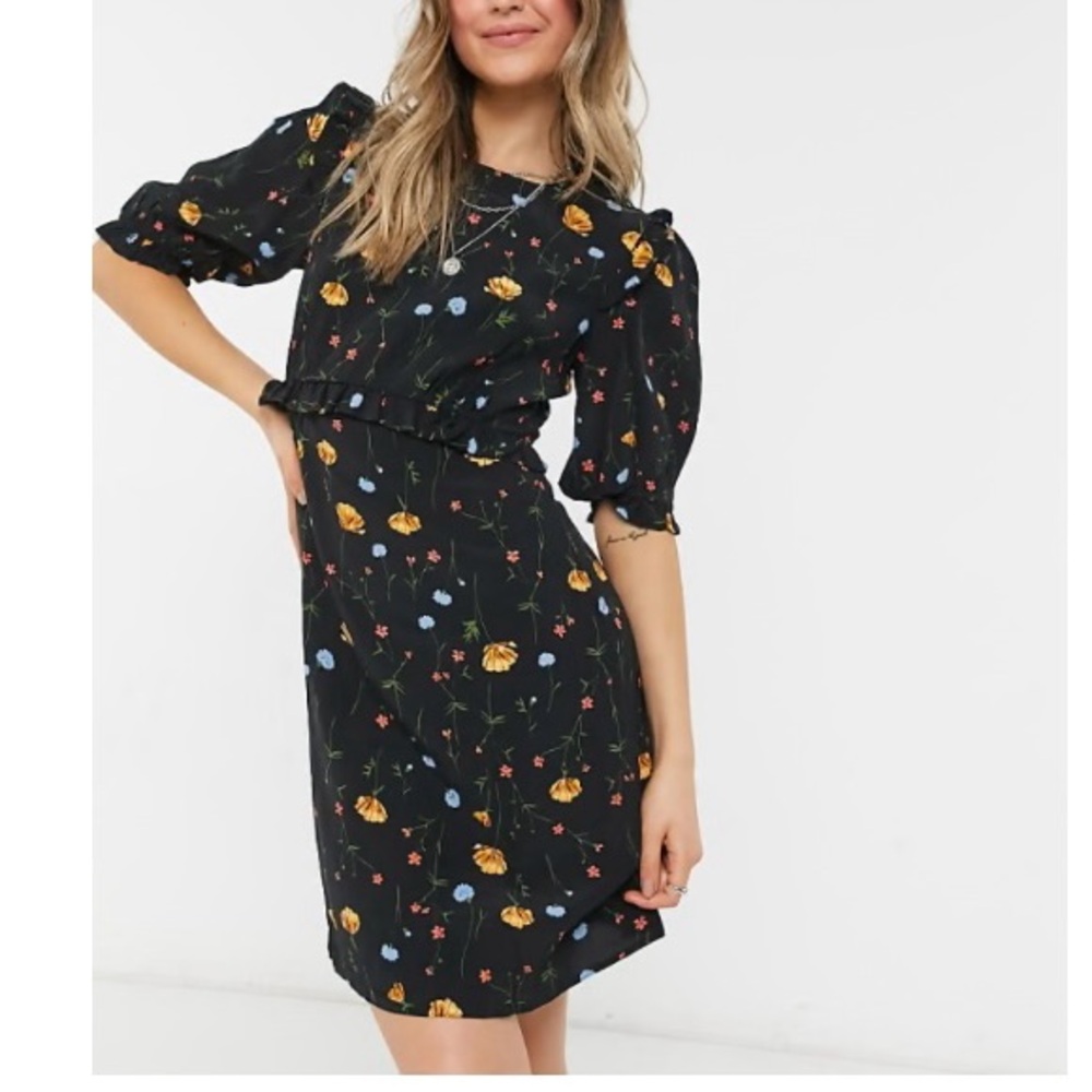 Black and Orange Puff Sleeve Mini Sundress